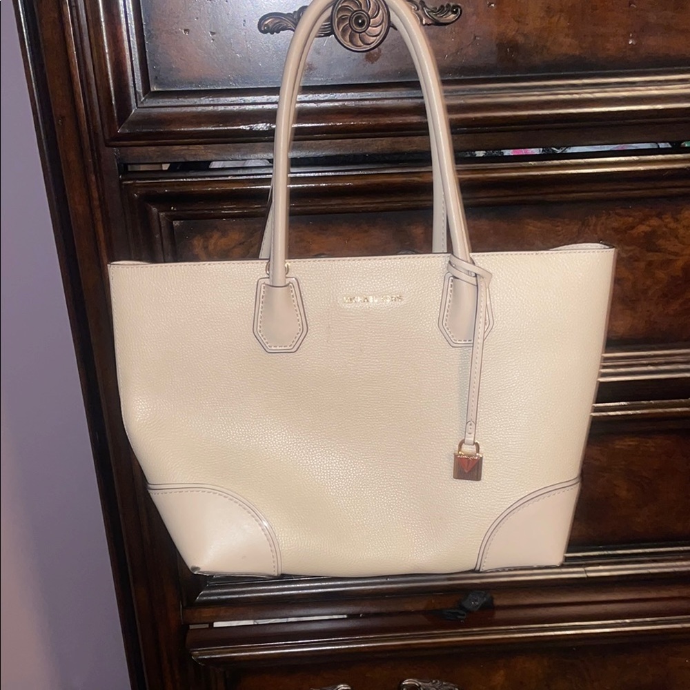 Michael Kors Cream Leather Tote Bag